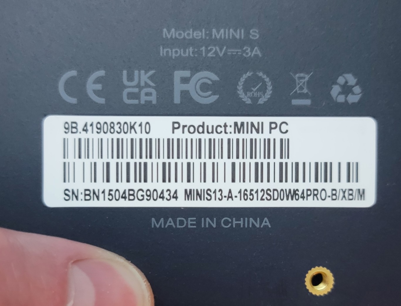 Beelink Mini S13 model and sn tag.jpg